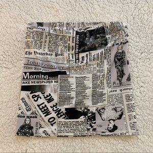 ‼️Rue21- Newspaper print tube top